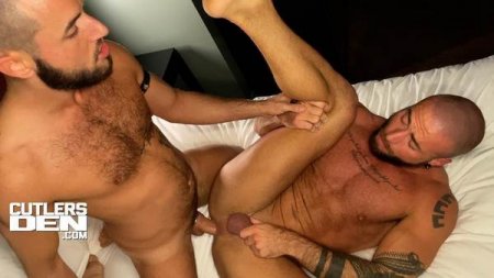 Level Up – Diego Diaz, Guy Hardson