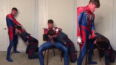 Spiderman Troy Blown by Cap KYLE